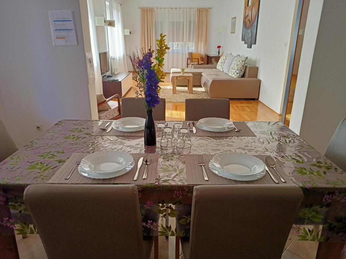 Apartment Tomas,,,Spacious House With Private Parking,Terrace,5G Internet,,,,, ザダル エクステリア 写真